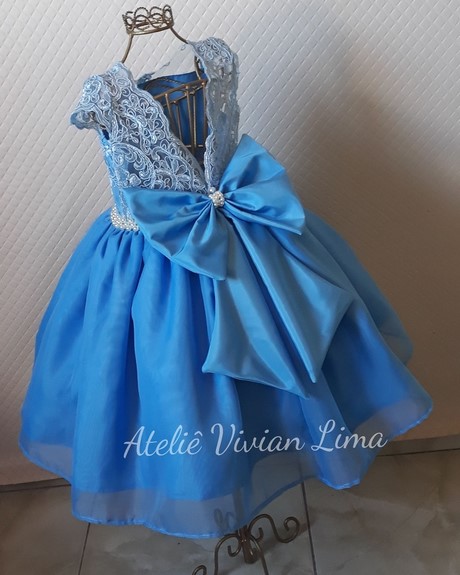 Vestido princesa azul