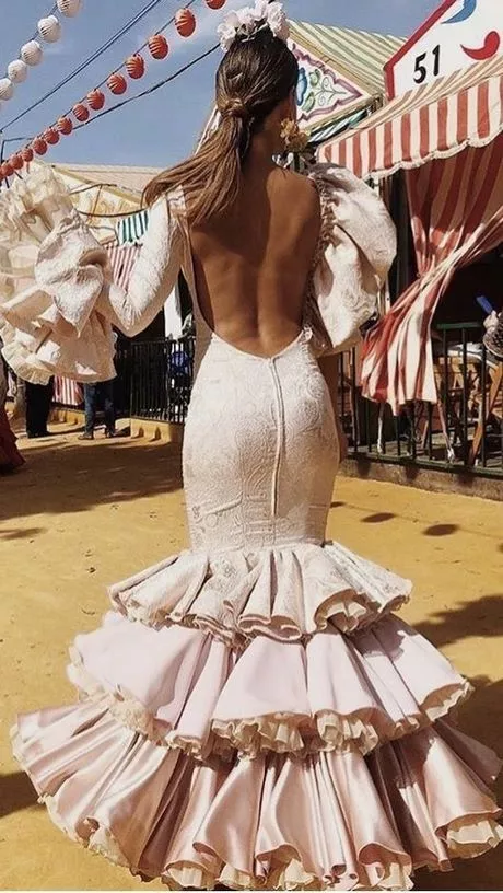 Vestidos de flamenca cortos 2024