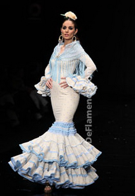 Trajes De Flamenca En El Rocio - Estilo Y Belleza